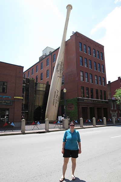 World's Largest Bat (Louisville)