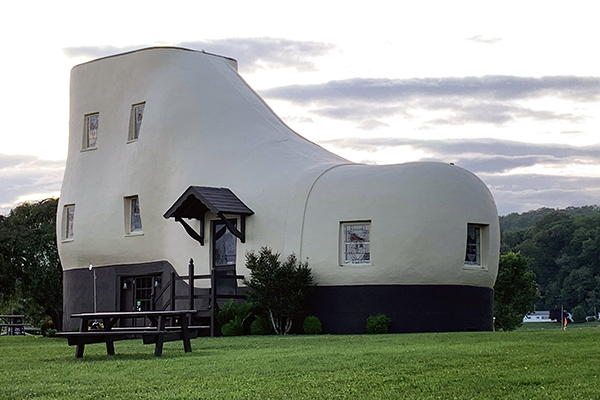 World's Largest Shoe House (Hallam) 