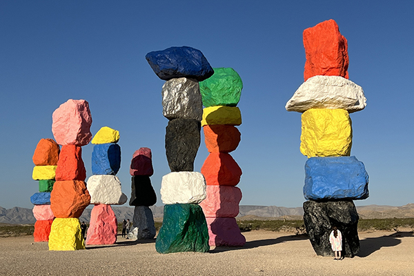 Seven Magic Mountains, Nevada