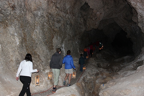 Left Hand Tunnel guided tour, Carlsbad Caverns National Park, New Mexico